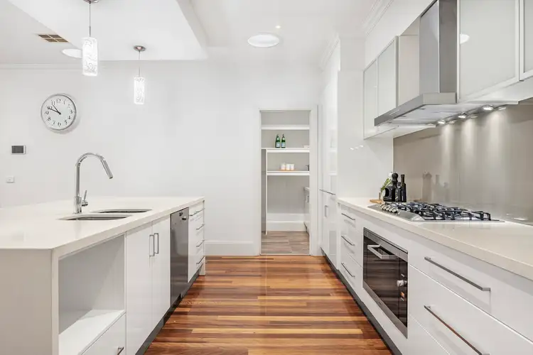 Sixth view of Homely house listing, 5 Ashby Court, Balwyn North VIC 3104